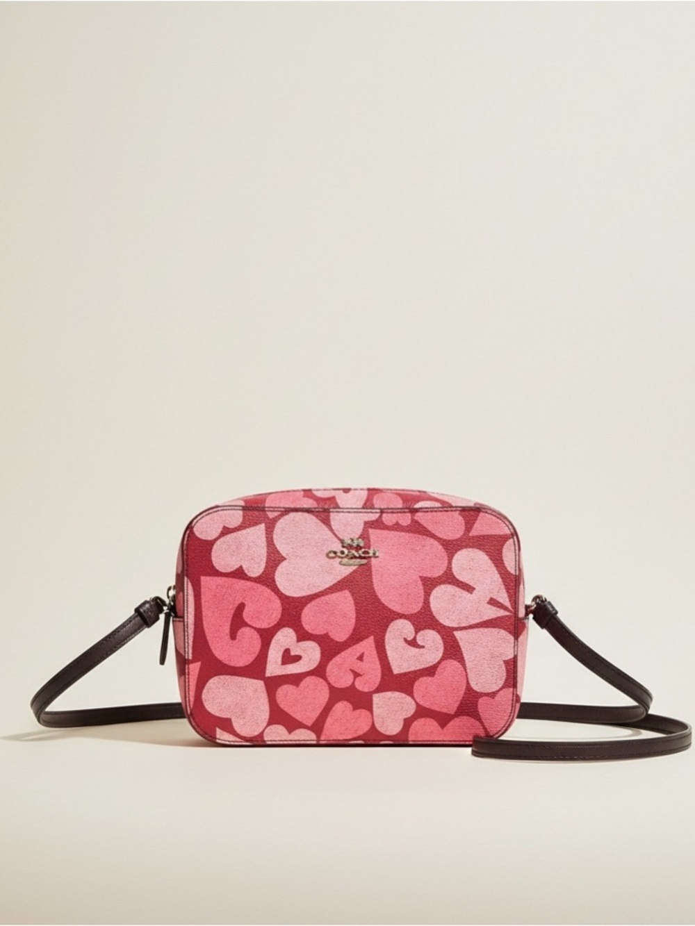 Coach Heart Print Crossbody Camera Bag Pink Red Valentine Style Gold Hardware - Picture 8 of 9